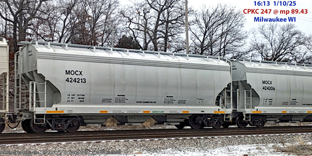 Mosaic potash hoppers on 249 - built in 2024